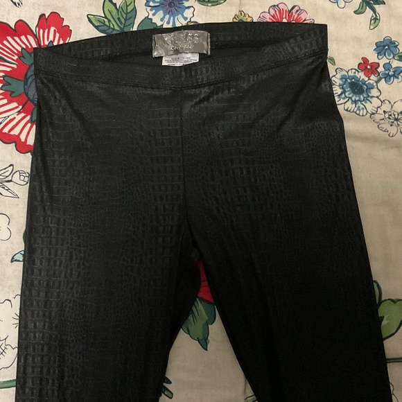 Guess Black Snakeskin Leggings Size M/L - Picture 1 of 6